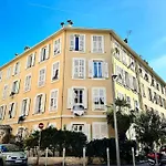 Lumineux Appartement Deux Pieces